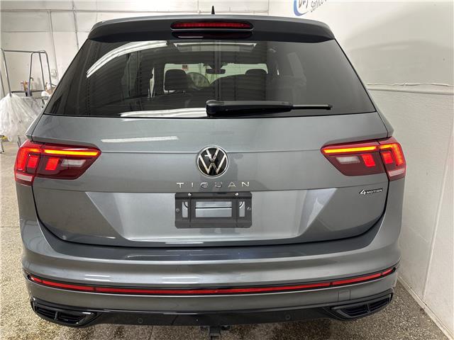 2024 Volkswagen Tiguan Comfortline R-Line Black Edition (Stk: 43430J) in Belleville - Image 6 of 25