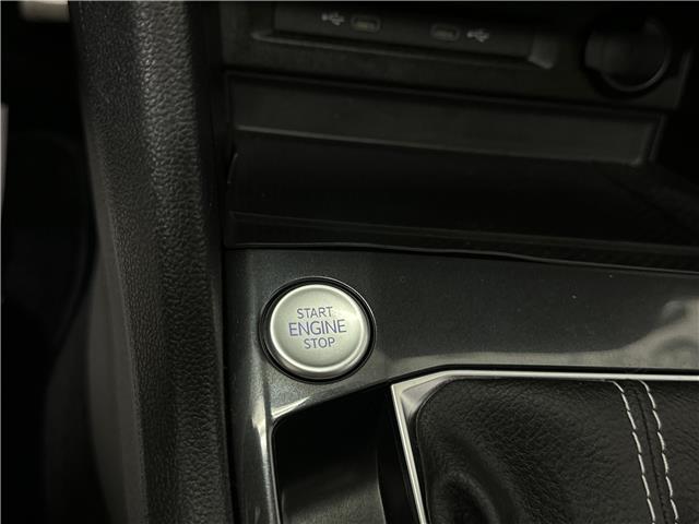 2024 Volkswagen Tiguan Comfortline R-Line Black Edition (Stk: 43430J) in Belleville - Image 17 of 25