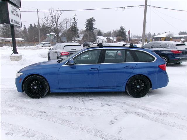 2014 BMW 328i xDrive Touring in Kitchener - Image 3 of 28