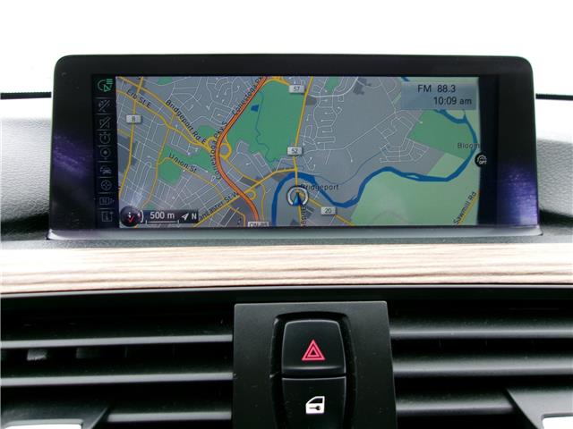 2014 BMW 328i xDrive Touring in Kitchener - Image 27 of 28