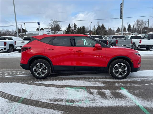 2023 Chevrolet Blazer LT (Stk: U8981A) in Uxbridge - Image 8 of 27