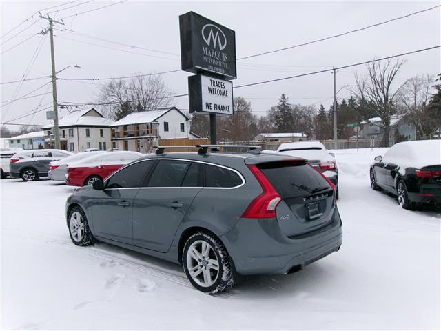 2016 Volvo V60 T5 Premier in Kitchener - Image 3 of 24 2016 Volvo V60 T5 Premier in Kitchener - Image 3 of 24