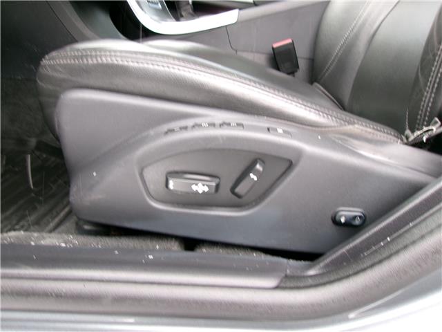 2016 Volvo V60 T5 Premier in Kitchener - Image 10 of 24 2016 Volvo V60 T5 Premier in Kitchener - Image 10 of 24