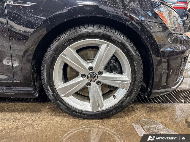 2017 Volkswagen Golf R 2.0 TSI (Stk: P7320X) in Oakville - Image 6 of 23