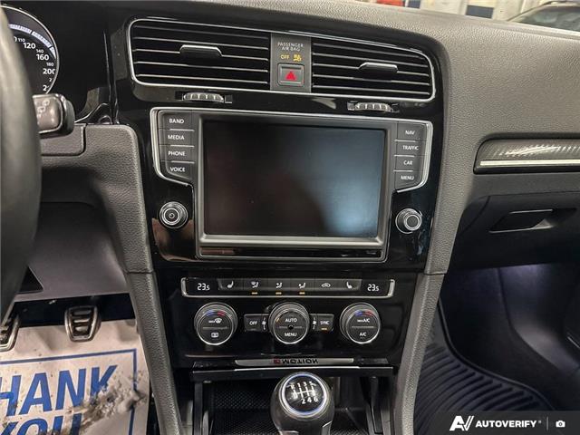 2017 Volkswagen Golf R 2.0 TSI (Stk: P7320X) in Oakville - Image 18 of 23