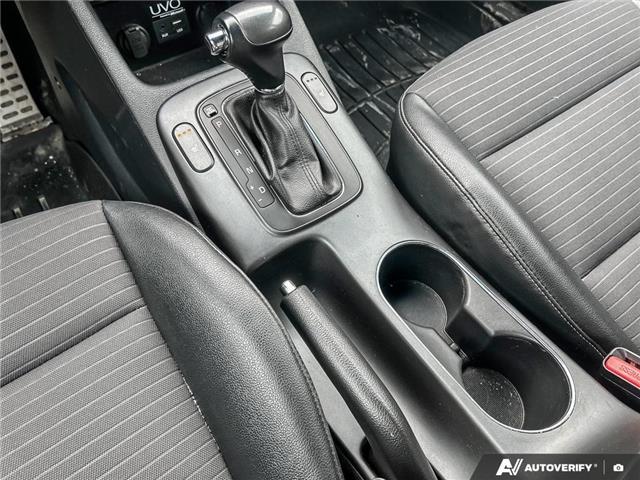 2016 Kia Forte 1.6L SX (Stk: KT-008B) in Okotoks - Image 12 of 18 2016 Kia Forte 1.6L SX (Stk: KT-008B) in Okotoks - Image 12 of 18