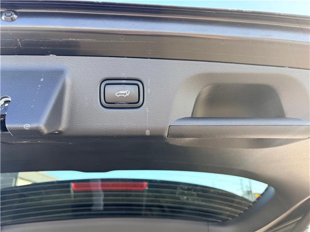 2024 Hyundai Palisade Urban 7 Passenger (Stk: 5B060A) in Chatham - Image 8 of 24