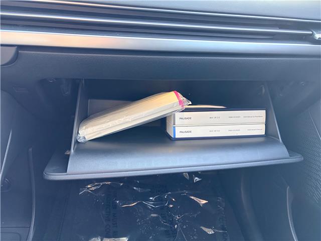 2024 Hyundai Palisade Urban 7 Passenger (Stk: 5B060A) in Chatham - Image 17 of 24