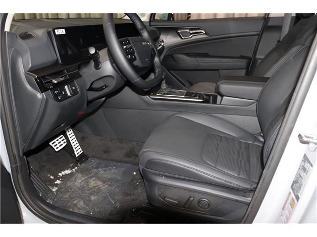 2026 Kia Sportage EX Premium w/Black Interior (Stk: 26896) in Edmonton - Image 12 of 30