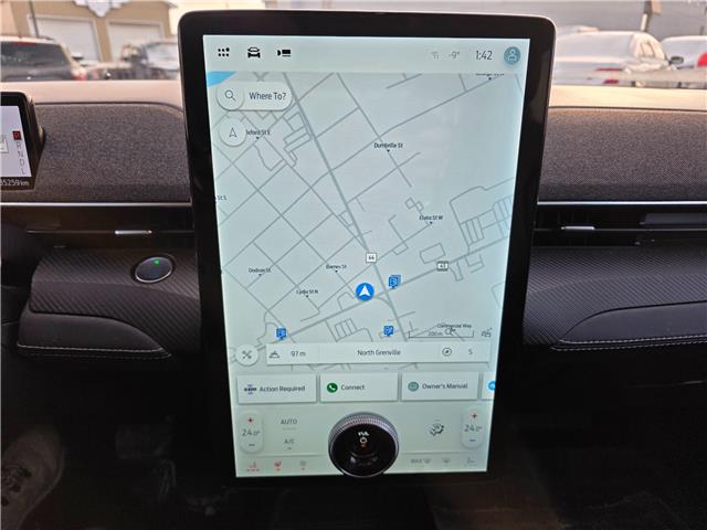 2021 Ford Mustang Mach-E Premium in Kemptville - Image 10 of 17