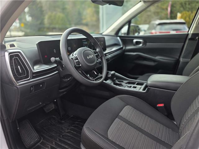2024 Kia Sorento 2.5L LX (Stk: 51402) in Castlegar - Image 7 of 17