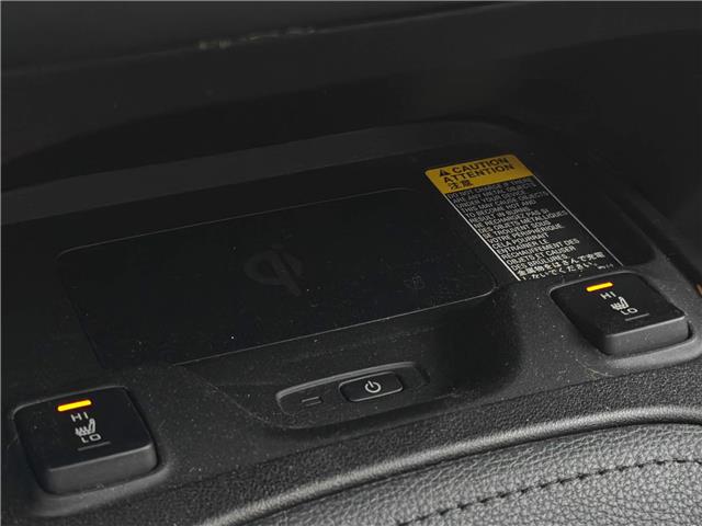 2020 Toyota Corolla SE in Ottawa - Image 22 of 28