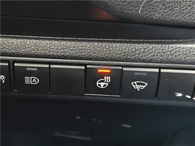 2020 Toyota Corolla SE in Ottawa - Image 23 of 28