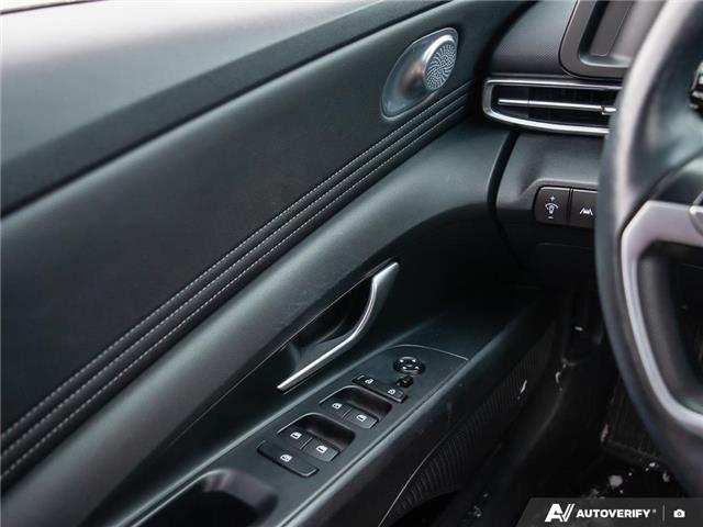 2023 Hyundai Elantra Preferred (Stk: 132484) in London - Image 17 of 27