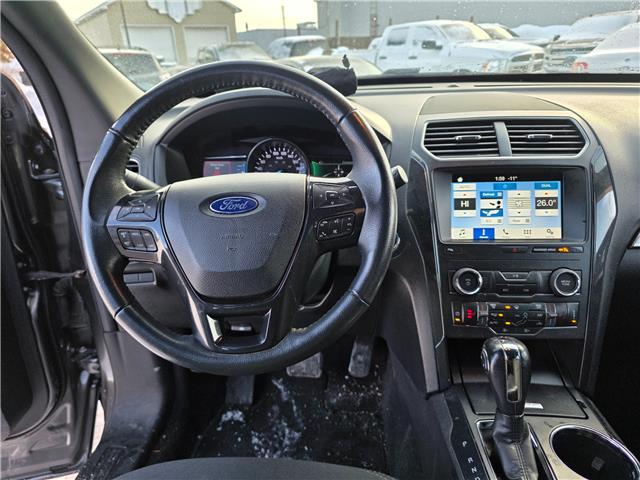 2019 Ford Explorer XLT in Kemptville - Image 6 of 15