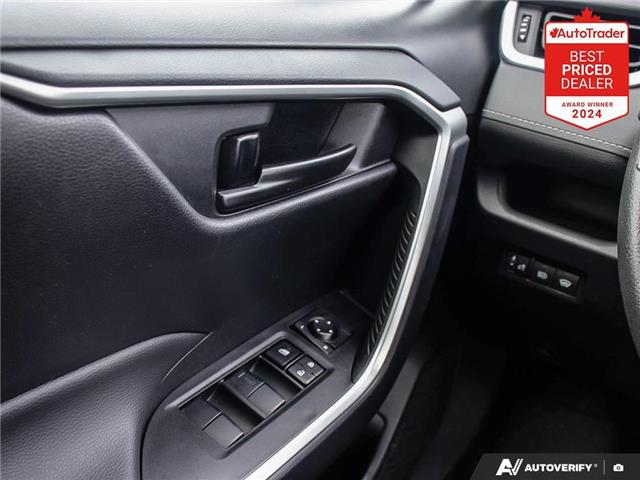 2025 Toyota RAV4 LE (Stk: U3303) in Hamilton - Image 21 of 30