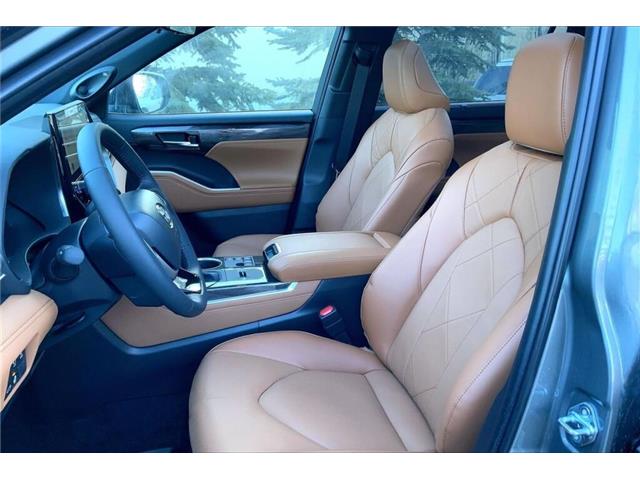 2026 Toyota Highlander Hyb  (Stk: 26B5147) in Sherwood Park - Image 23 of 30