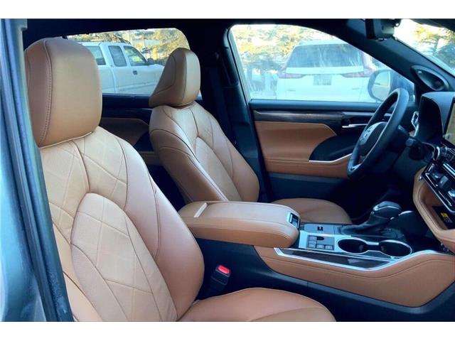 2026 Toyota Highlander Hyb  (Stk: 26B5147) in Sherwood Park - Image 7 of 30