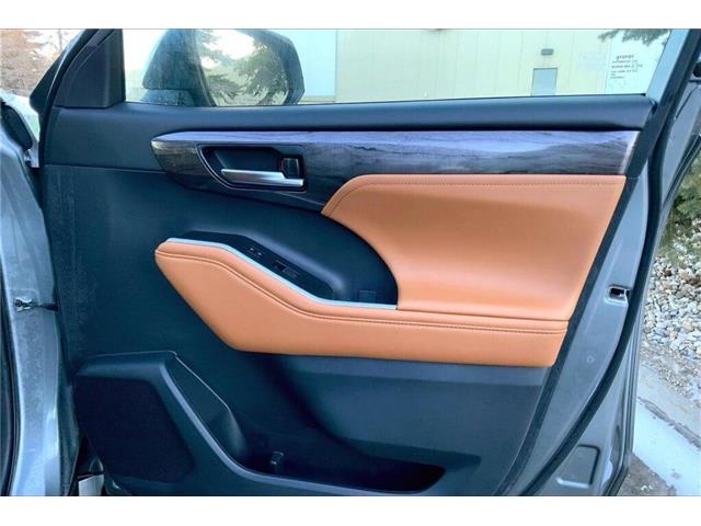 2026 Toyota Highlander Hyb  (Stk: 26B5147) in Sherwood Park - Image 22 of 30