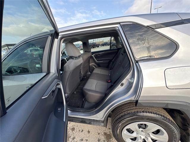 2025 Toyota RAV4 LE (Stk: C497283K) in Cranbrook - Image 13 of 20