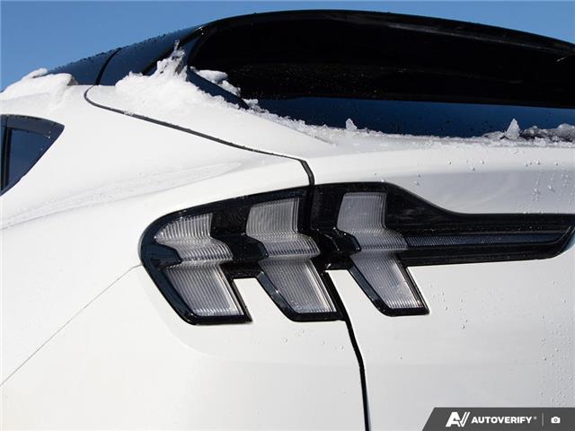 2023 Ford Mustang Mach-E GT Performance Edition (Stk: 502676) in St. Catharines - Image 10 of 27