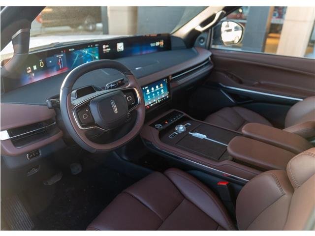 2026 Lincoln Navigator L Reserve (Stk: T-732) in Calgary - Image 10 of 23