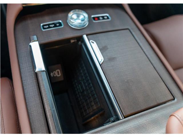 2026 Lincoln Navigator L Reserve (Stk: T-732) in Calgary - Image 16 of 23