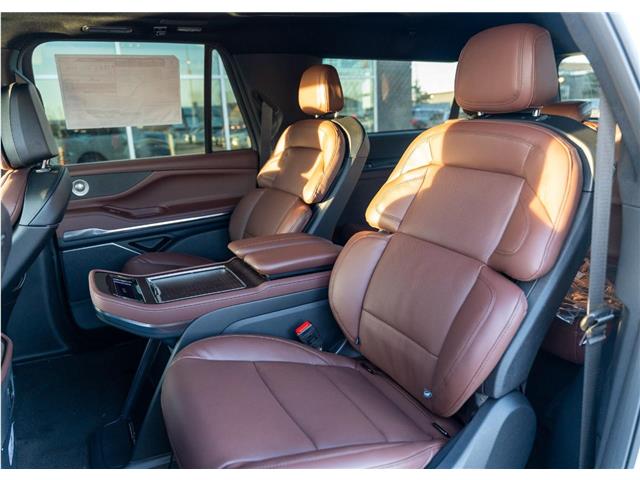 2026 Lincoln Navigator L Reserve (Stk: T-732) in Calgary - Image 21 of 23