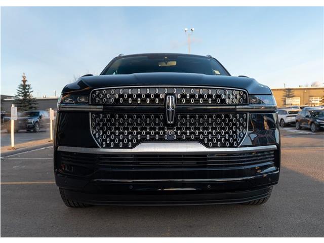 2026 Lincoln Navigator Reserve (Stk: T-726) in Calgary - Image 2 of 21 2026 Lincoln Navigator Reserve (Stk: T-726) in Calgary - Image 2 of 21