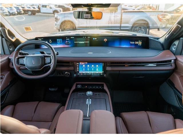 2026 Lincoln Navigator Reserve (Stk: T-726) in Calgary - Image 16 of 21 2026 Lincoln Navigator Reserve (Stk: T-726) in Calgary - Image 16 of 21