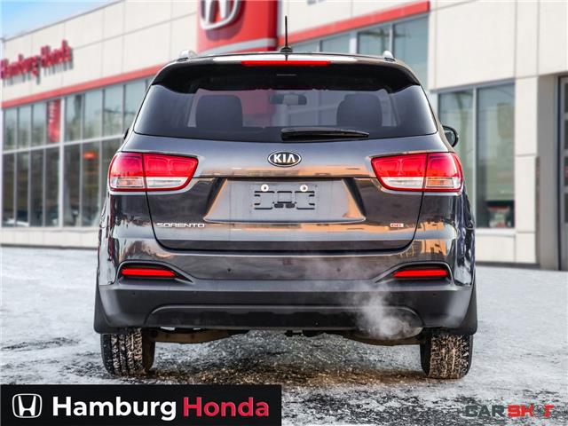 2017 Kia Sorento 2.4L LX (Stk: T7242A) in Niagara Falls - Image 6 of 25