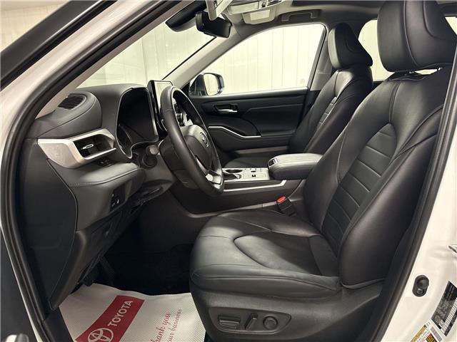2024 Toyota Highlander Hybrid XLE (Stk: 11U4323) in Markham - Image 15 of 33