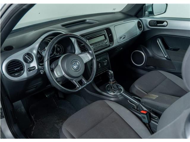 2013 Volkswagen Beetle 2.5L Comfortline (Stk: TT-030A) in Calgary - Image 13 of 22