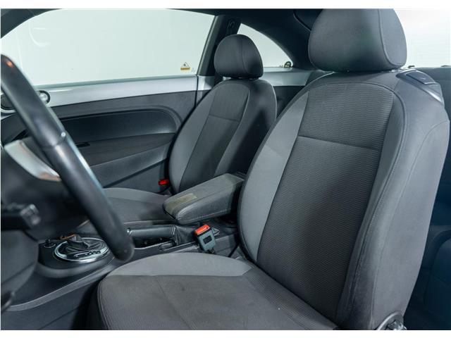 2013 Volkswagen Beetle 2.5L Comfortline (Stk: TT-030A) in Calgary - Image 14 of 22