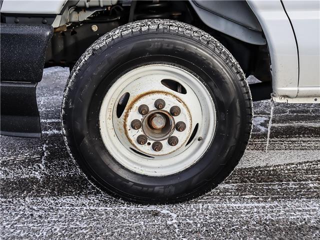 2024 Ford E-450 Cutaway Base (Stk: P23889) in Toronto - Image 13 of 14