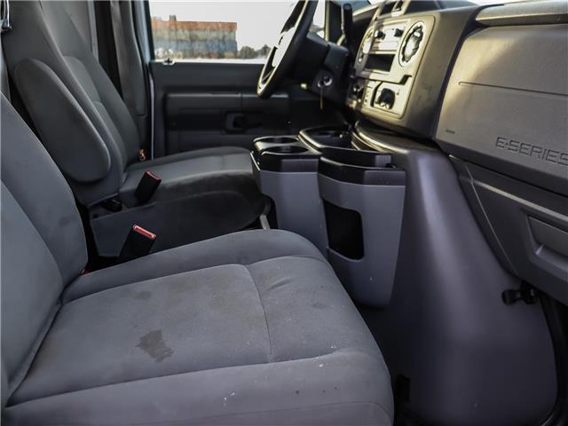2024 Ford E-450 Cutaway Base (Stk: P23890) in Toronto - Image 7 of 11
