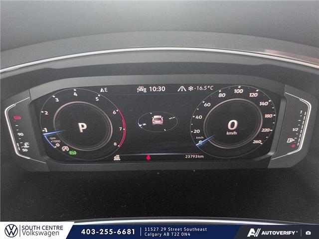 2024 Volkswagen Tiguan Comfortline R-Line Black Edition (Stk: SU7715) in Calgary - Image 14 of 24