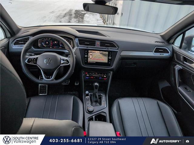 2024 Volkswagen Tiguan Comfortline R-Line Black Edition (Stk: SU7715) in Calgary - Image 23 of 24