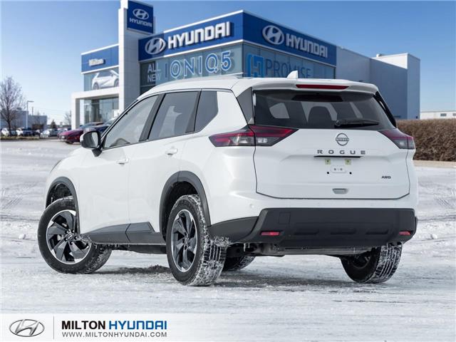 2025 Nissan Rogue Midnight Edition (Stk: 156629) in Milton - Image 5 of 24