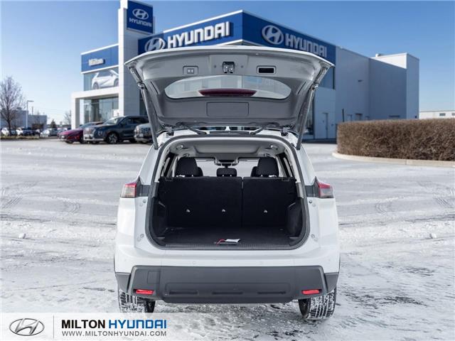 2025 Nissan Rogue Midnight Edition (Stk: 156629) in Milton - Image 7 of 24