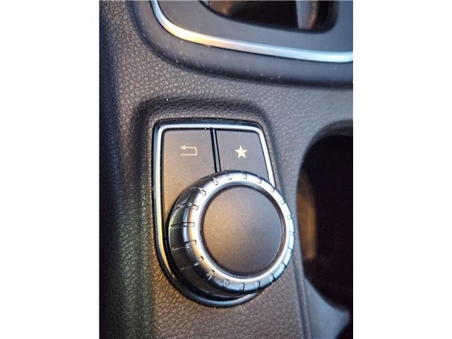 2017 Mercedes-Benz GLA 250 Base in Ottawa - Image 22 of 30