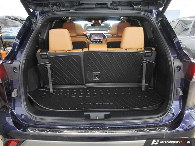 2023 Toyota Highlander Hybrid Limited (Stk: 35602) in London - Image 11 of 27