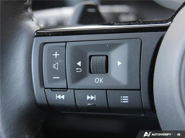 2023 Nissan Rogue SV Moonroof (Stk: 35563) in London - Image 18 of 27