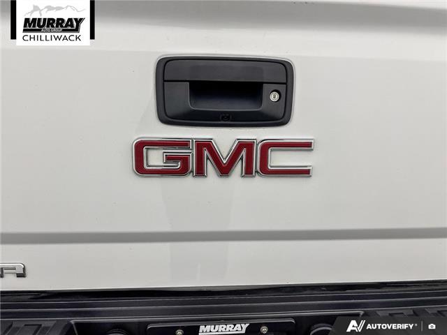 2015 GMC Sierra 3500HD SLT (Stk: 25H637A) in Chilliwack - Image 10 of 36 2015 GMC Sierra 3500HD SLT (Stk: 25H637A) in Chilliwack - Image 10 of 36