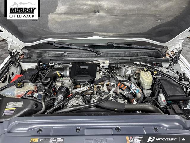 2015 GMC Sierra 3500HD SLT (Stk: 25H637A) in Chilliwack - Image 11 of 36 2015 GMC Sierra 3500HD SLT (Stk: 25H637A) in Chilliwack - Image 11 of 36