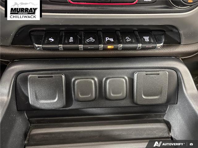 2015 GMC Sierra 3500HD SLT (Stk: 25H637A) in Chilliwack - Image 27 of 36 2015 GMC Sierra 3500HD SLT (Stk: 25H637A) in Chilliwack - Image 27 of 36