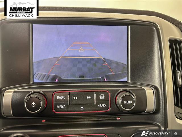 2015 GMC Sierra 3500HD SLT (Stk: 25H637A) in Chilliwack - Image 28 of 36 2015 GMC Sierra 3500HD SLT (Stk: 25H637A) in Chilliwack - Image 28 of 36