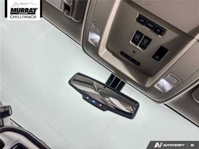 2015 GMC Sierra 3500HD SLT (Stk: 25H637A) in Chilliwack - Image 32 of 36 2015 GMC Sierra 3500HD SLT (Stk: 25H637A) in Chilliwack - Image 32 of 36