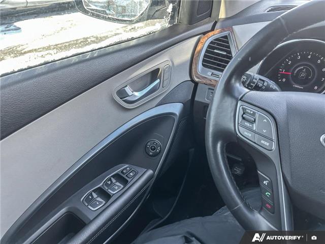 2016 Hyundai Santa Fe XL Limited Adventure Edition (Stk: T219AA) in Grimsby - Image 17 of 24