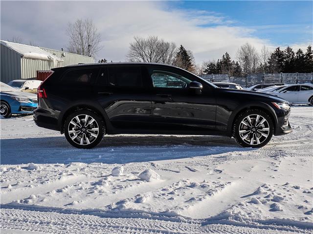 2025 Volvo V60 Cross Country B5 Plus (Stk: SU3736A) in Stratford - Image 3 of 26